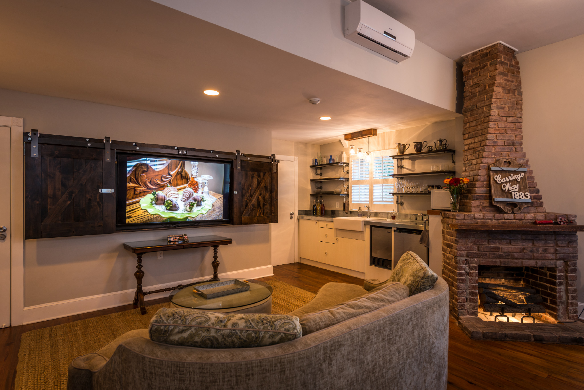 Carriage Way Cottage living room