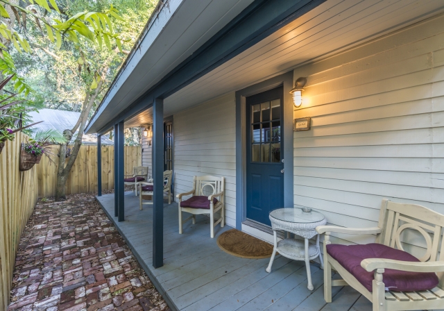 Carriage Way Cottage porch